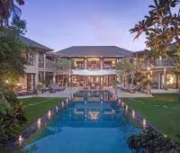 Villa Avalon Estate, Bâtiment Principal